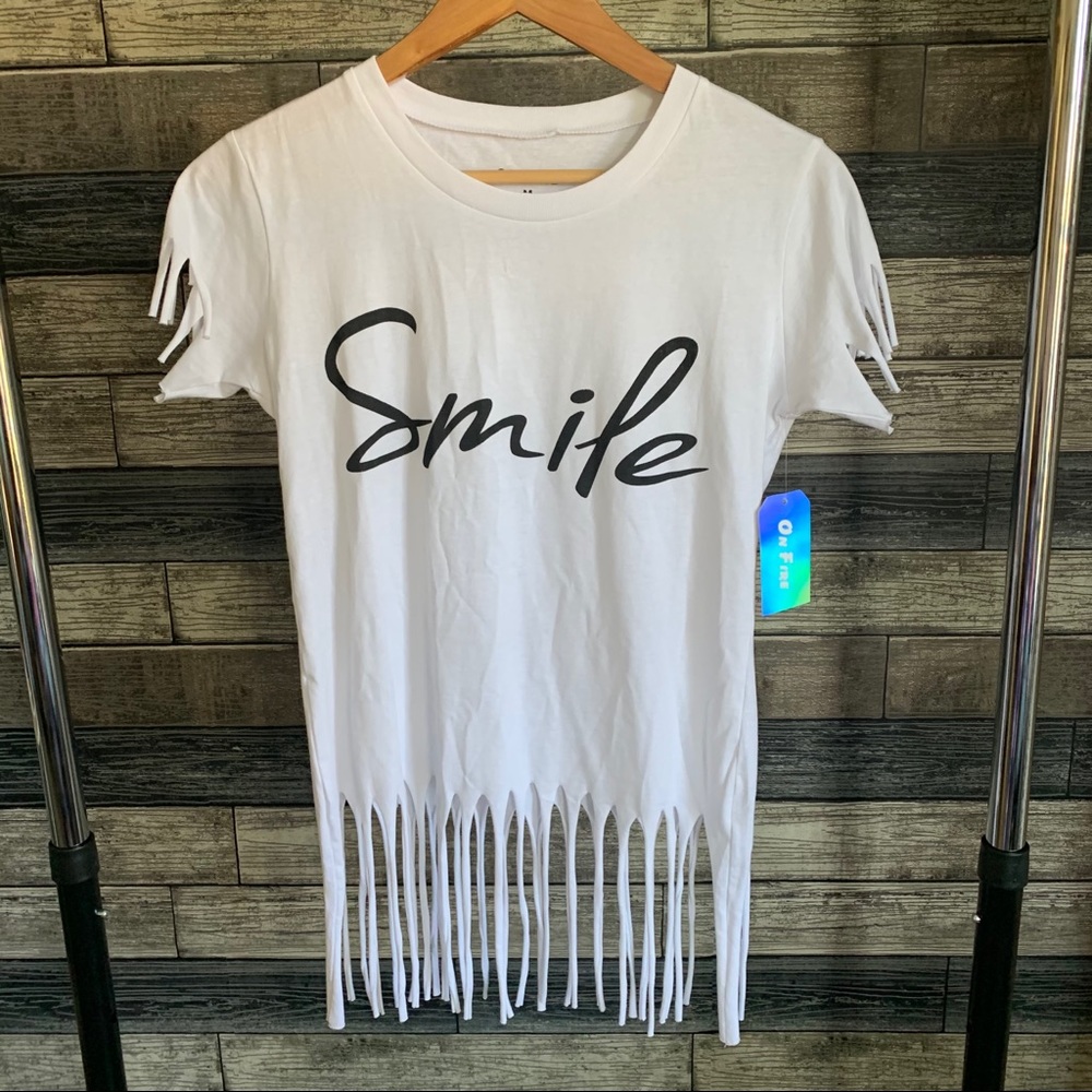 🌻NWT! On Fire Smile Shirt